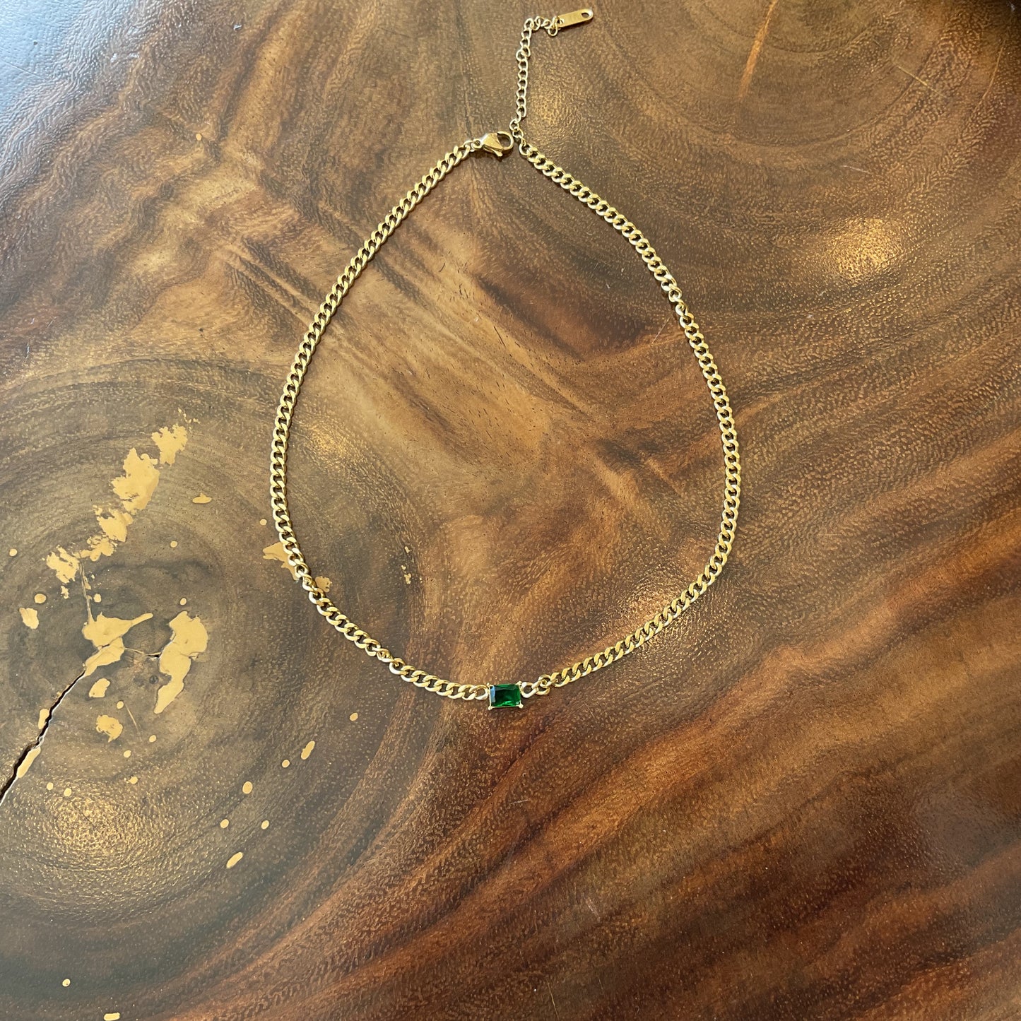 Collar Diddy Esmeralda Del Desierto