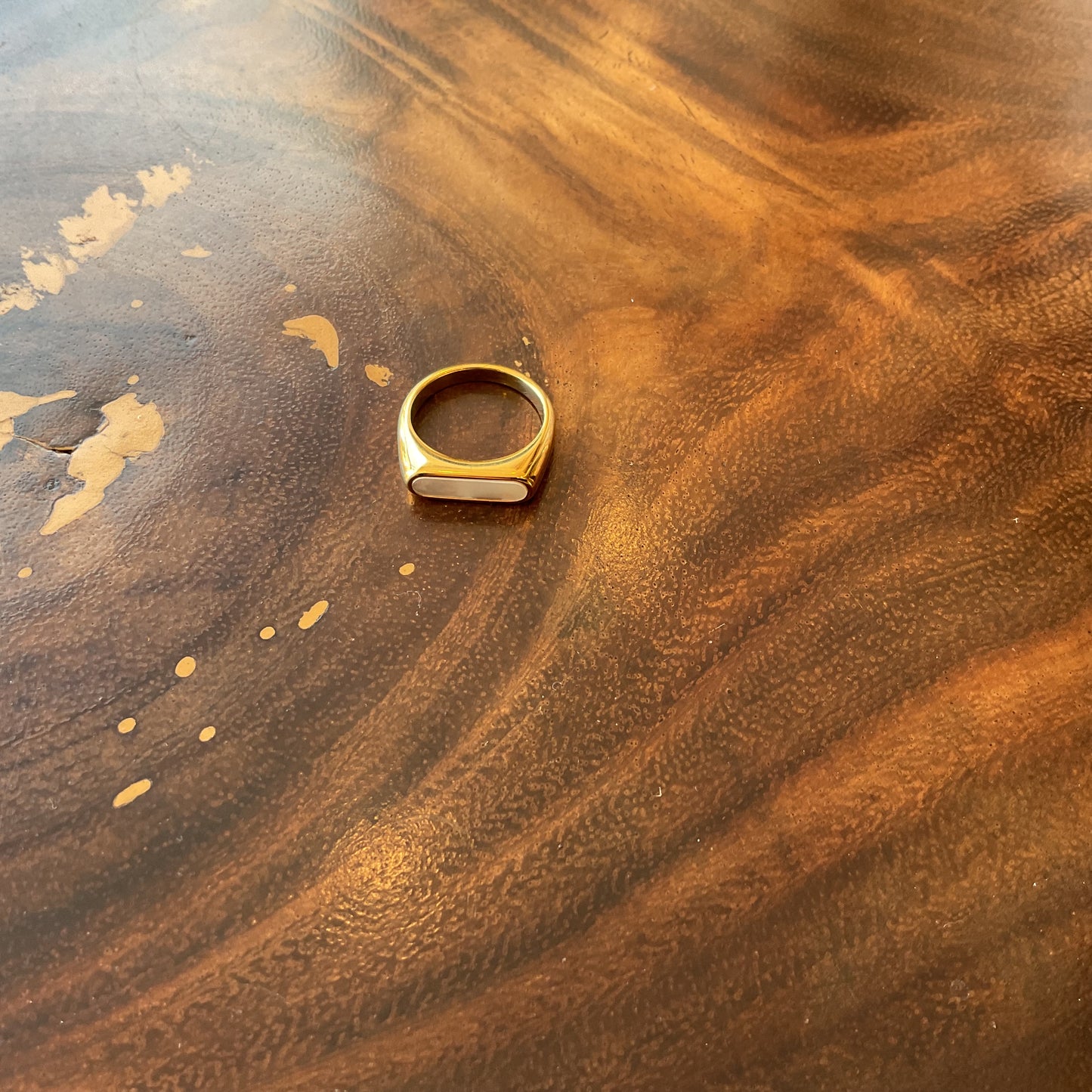 Anillo Perla Lineal Del Desierto