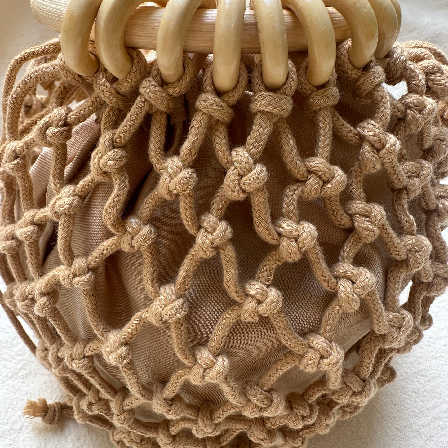 Bolsa circular nudos